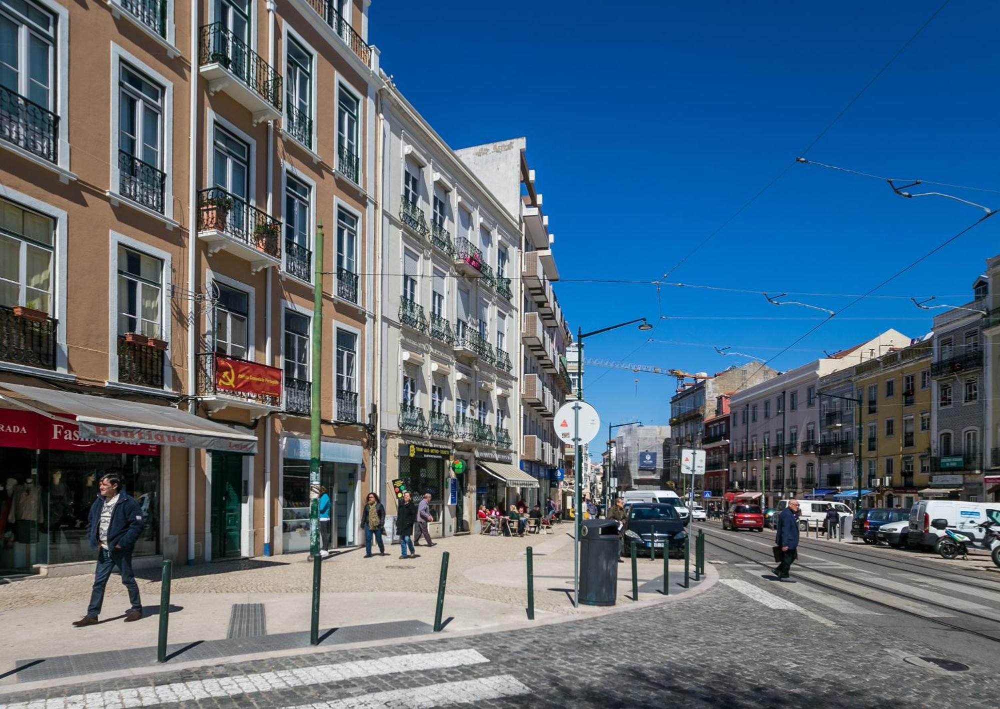 Happy Stay Lisbon - Suite With A View, Private Terrace & Ac Buitenkant foto