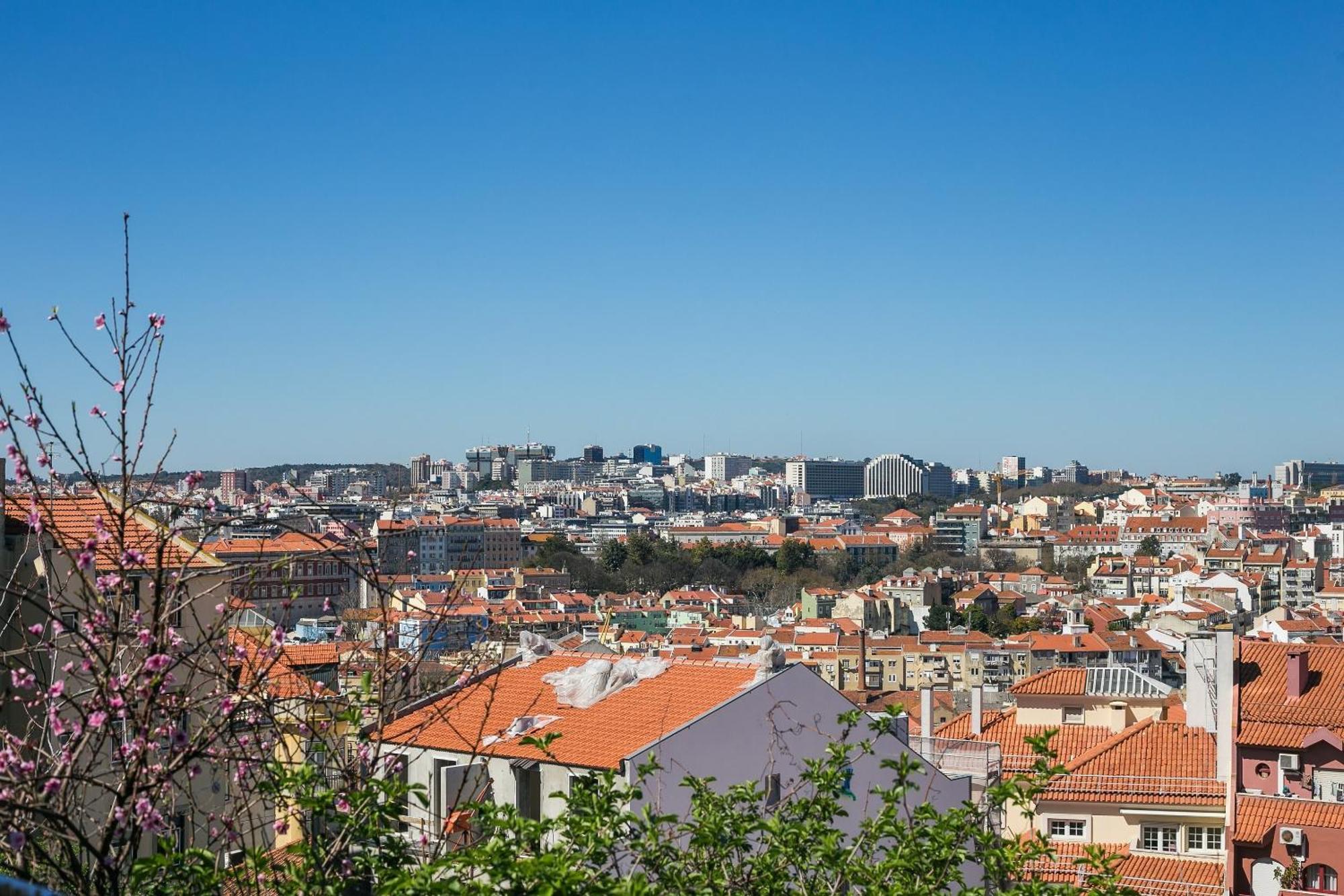 Happy Stay Lisbon - Suite With A View, Private Terrace & Ac Buitenkant foto